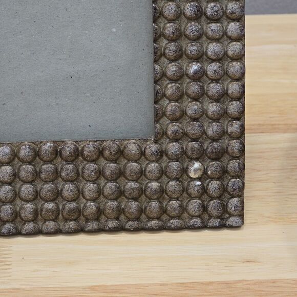 SIXTREES Metal Picture Frame 3D Bubbles for 4x6 Photo - Picture 2 of 10